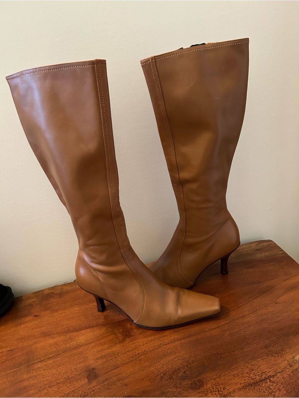 Antonio Melani Vintage EUC square toe leather boots